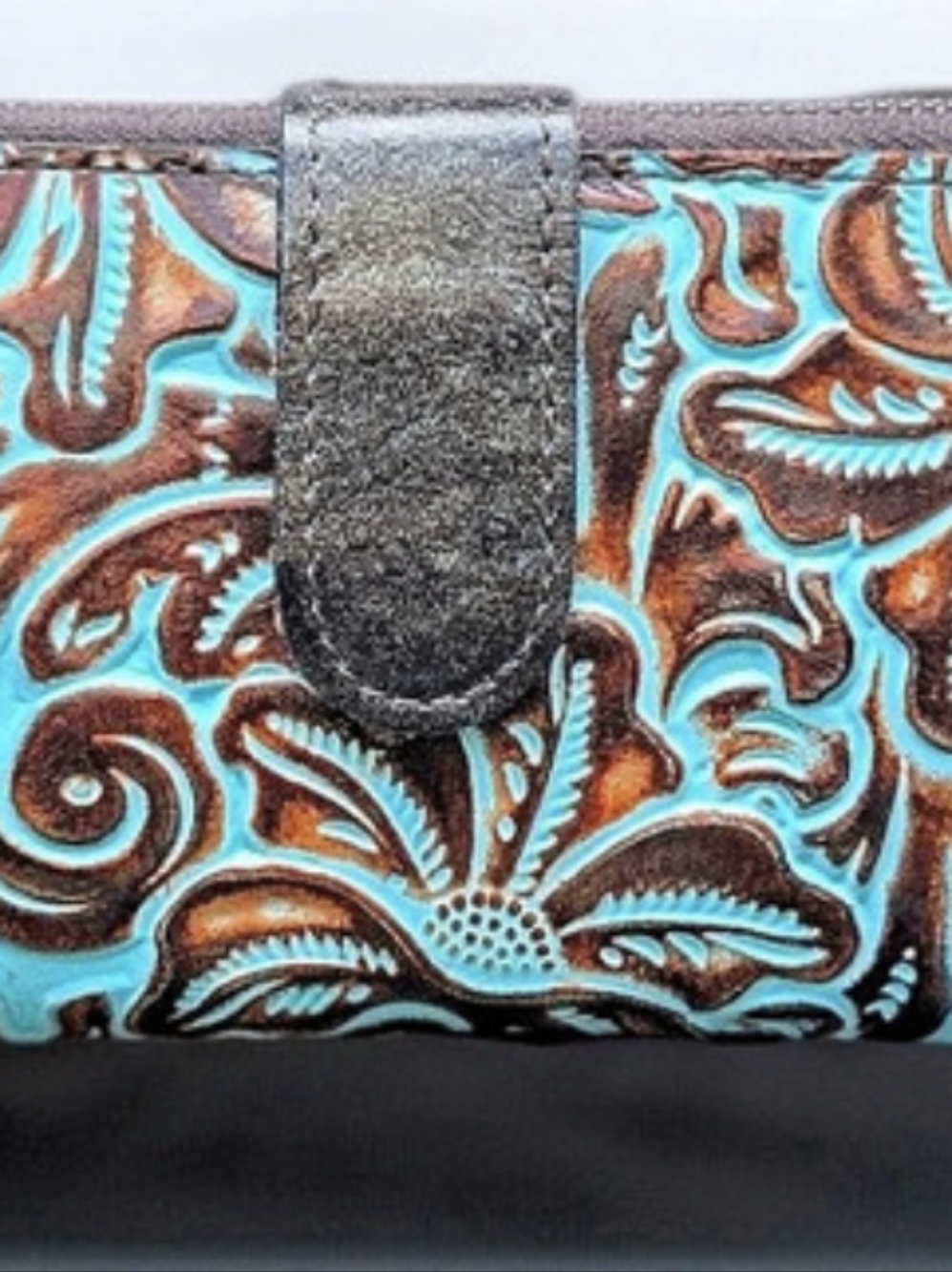 Patricia Nash Tooled Turquoise Leather Bifold Organizer Wallet